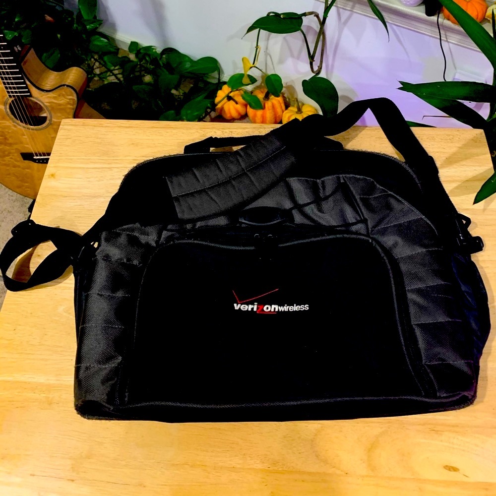 Verizon Wireless Y2K Black Laptop Bag